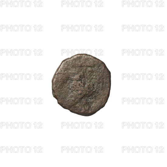 Bronze coin, Phraates IV (37–2 BC). Obverse: diademed head of Phraates IV facing left. Reverse: crescent and star. Parthian Kingdom, Ecbatana (Iran). Date: 37–2 BC. Coin diameter 11.0–11.5 mm; weight 1.15 g.