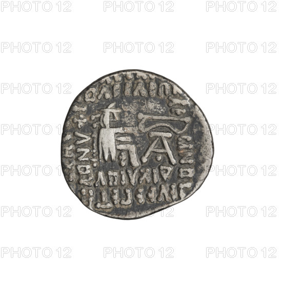 Drachma of Gotarzes II (King of the Parthians; 40–51). Obverse: bust of Gotarzes II left, wearing a diadem, with a long beard in a decorated robe. Reverse: Arsakes I (King of the Parthians; ca. 247–217 BC) seated on a throne facing right, holding a bow, monogram below the bow. Parthian Kingdom, Iran. Coin; diameter 19.0 mm, weight 3.75 g.