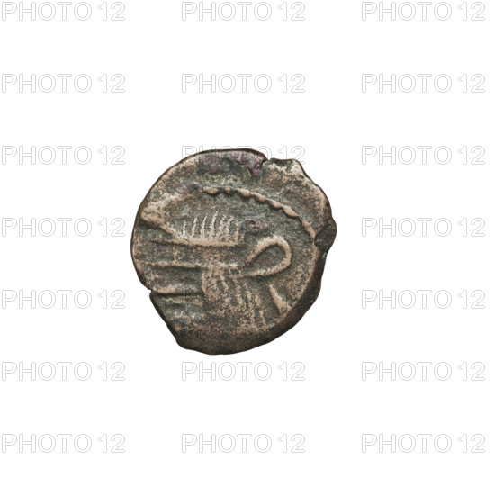 Bronze coin of Gotarzes II (king of the Parthians; reign 40–51). Obverse: head of Gotarzes II in diadem facing left. Reverse: female bust (possibly wife of Gotarzes II) in diadem facing right. Parthian Kingdom, Ecbatana (Iran). Coin weight: 0.78 g.