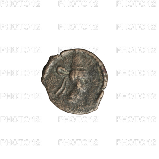 bronze coin of Gotarzes II (king of the Parthians; 40–51 CE). Obverse: head of Gotarzes II in diadem facing left. Reverse: female bust (possibly wife of Gotarzes II) in diadem facing right. Parthian Kingdom, Ecbatana (Iran). Coin weight 0.78 g.