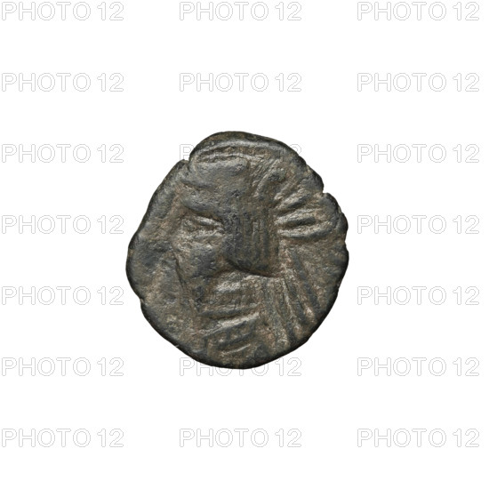 Bronze coin of Gotarzes II (king of the Parthians; 40–51). Obverse: head of Gotarzes II in diadem facing left. Reverse: naked rider standing right next to a horse also facing right. Dated 38–51, struck at Ecbatana, Parthia (Iran). Weight 1.50 g.