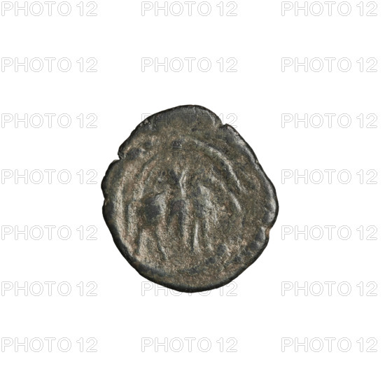 Bronze coin of Gotarzes II (king of the Parthians; 40–51). Obverse: head of Gotarzes II in diadem facing left. Reverse: naked rider standing right next to a horse also facing right. Dated 38–51. Mint: Ecbatana, Parthia (Iran). Weight: 1.50 g.