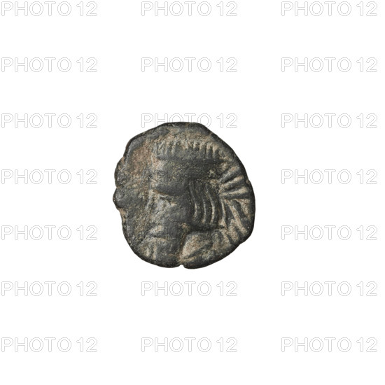 Bronze coin of Gotarzes II (king of the Parthians; 40–51). Obverse: diademed head of Gotarzes II facing left. Reverse: Arsaces seated right, wearing a helmet with a diadem, cloak and armor, holding a bow. Date: 38–51. Place: Ecbatana, Parthia (Iran). Weight: 1.22 g.