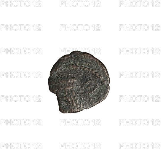Bronze coin of Gotarzes II (King of the Parthians; 40–51). Obverse: head of Gotarzes II in a diadem facing left. Reverse: seated Arsakes with a bow facing right (Arsakes I, ca. 247–217 BCE — iconography). Date: 38–51. Place: Parthia, Ecbatana (Iran). Coin diameter 11.5 × 12.0 mm; weight 1.05 g.