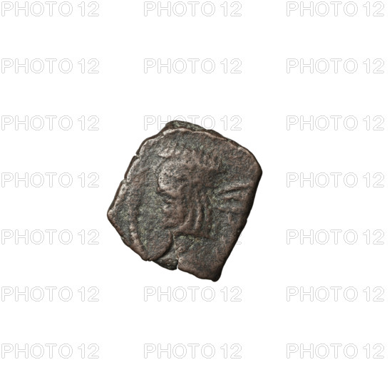 Bronze coin of Gotarzes II (king of the Parthians; 40–51). Obverse: diademed, bearded head of Gotarzes II facing left. Reverse: illegible, very poorly preserved. Date: 38–51. Place: Parthia, Ecbatana (Iran). Dimensions: 10.5 mm × 12.0 mm. Weight: 1.70 g.