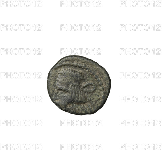 bronze coin of Gotarzes II (king of the Parthians; reign 40–51). Obverse: diademed head of Gotarzes II facing left. Reverse: head in radiant crown representing Helios. Date: 38–51. Place: Parthia, Ecbatana. Coin diameter 11.0–12.0 mm; weight 1.20 g.
