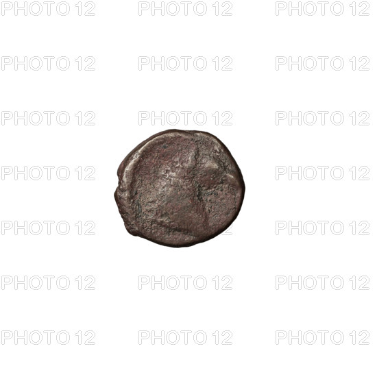 Bronze coin of Vologases I (51–79), Parthian Kingdom, Iran. Obverse: bust of Vologases I wearing a diadem, face turned left (inscription poorly legible). Reverse: horse protoma facing right. Mint: Parthia. Coin diameter 9.5 × 10.0 mm; weight 1.15 g.