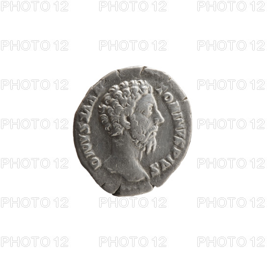 Denarius, Marcus Aurelius (121–180; Roman emperor 161–180), posthumously issued in the name of Commodus (161–192; Roman emperor 177–192). Obverse: head of Marcus Aurelius without a cap to the right, inscription DIVVS M AN - TONINVS PIVS all around. Reverse: eagle standing on a thunderbolt to the right, turning its head to the left, inscription CONSECRATIO all around. Iconography: eagle, thunderbolt. Date: after 180. Culture/place: Roman Empire, Rome. Coin; diameter 17.0–19.0 mm, weight 3.00 g, axis 15°.