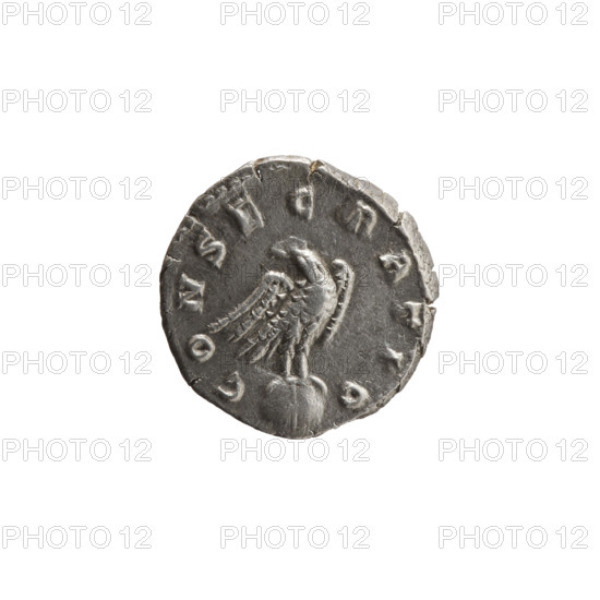Denarius, Marcus Aurelius (121–180; Roman emperor 161–180), posthumously issuing Commodus (161–192; Roman emperor 177–192) as issuer; obverse: head of Marcus Aurelius uncovered to the right, inscription 'DIVVS M ANT-ONINVS PIVS' circumferential; reverse: eagle stands on a globe to the right, head turned to the left, inscription 'CONSECRATIO' circumferential. After 180. Roman Empire (27 BC–476), Rome. Coin; diameter 18.0 mm; weight 2.95 g; axis 180°.