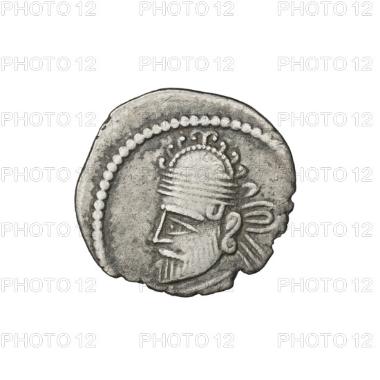 Drachma, Vologases II (77–80). Obverse: bust of Vologases II wearing a diadem and a tiara decorated with insets, the king turned to the left. Reverse: Arsakes seated on a throne, turned to the right, holding a bow in his hands; monogram below the bow. Iconography: bows (arms), heads, busts, diadems; Arsakes I (King of Parthians; ca. 247–217 BC) — Parthian Kingdom, Iran. Mint: Parthia. Coin: dia. 20.0 mm, weight 3.52 g.
