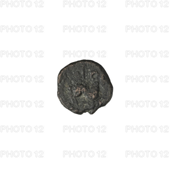 Bronze coin of Mithridates IV (King of the Parthians; reign c. 129–140 AD). Obverse: head of Mithridates IV wearing a diadem, shown in profile facing left. Reverse: bull facing right. Iconography: heads; diadems. Geographic/historical: Parthian Kingdom, Iran. Date: c. 128–147 AD. Mint: Parthia. Coin measurements: diameter 10.5 × 11.0 mm; weight 1.45 g.