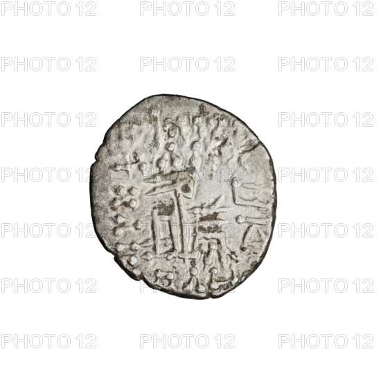 Drachma of Artabanos IV (king of Parthia; 213–224 AD). Obverse: bust of Artabanos IV wearing a tiara, profile facing left. Reverse: Arsakes I (king of Parthia; ca. 247–217 BC) seated on a throne, holding a bow in his hand, facing right; below the bow – monogram. Parthian Kingdom, Iran; dated 213–227. Coin: diameter 17.5 × 19.0 mm, weight 3.35 g.