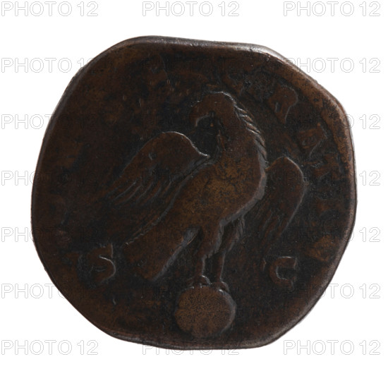 Sestertius, posthumous issue for Marcus Aurelius (121–180; Roman Emperor 161–180) with Commodus (161–192; Roman Emperor 177–192) as issuer. Obverse: Head of Marcus Aurelius without a covering to the right, inscription DIVVS M AN - INVS PIVS all around. Reverse: Eagle stands on a globe to the right, head turned left, inscription CONSECRATIO all around, in SC fields. Iconography: animals, eagles, Marcus Aurelius, Commodus, globes. After 180, Rome, Roman Empire (27 BC–476). Coin; diameter 28.0–29.0 mm, weight 20.87 g, axis 195°.