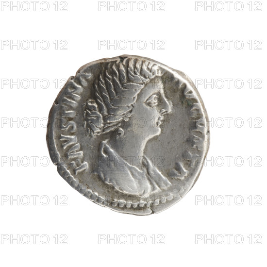 Denarius of Faustina the Younger (ca. 130–176), Roman empress 161–176; Marcus Aurelius (121–180), Roman emperor 161–180 (issuer). Bust of Faustina II in drapery facing right, legend FAVSTINA VGVSTA all around. Reverse: Fecunditas standing right, holding a long scepter in her right hand and a child in her left, legend FORTVNAE MVLIEBRI all around; motifs include Fortuna, rudders, cornucopias. Date: 161–176, Roman Empire (27 BC–476), minted in Rome. Coin: diameter 16.5–17.5 mm, weight 3.30 g, axis 15°.