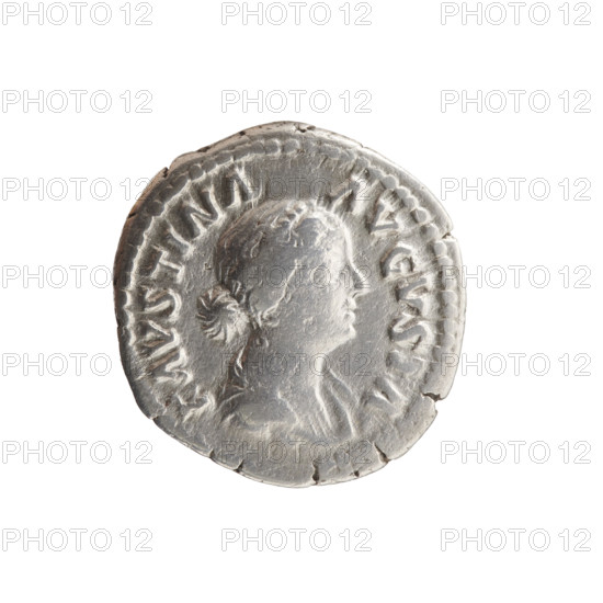 Denarius of Faustina the Younger (ca. 130–176; Roman empress 161–176). Obverse: bust of Faustina II in drapery facing right, legend FAVSTINA · AVGVSTA. Reverse: Juno in a veil standing left, holding a patera in her right hand and a long scepter in her left, a peacock at her feet left, legend IVNONI · R · E · GINAE. Issuer Marcus Aurelius (121–180; Roman emperor 161–180). Iconography: Juno, scepters, peacocks, paterae; Faustina the Younger — iconography. Date: 161–176. Place: Rome, Roman Empire. Coin; diameter 17.0–17.5 mm; weight 3.45 g; axis 0°.
