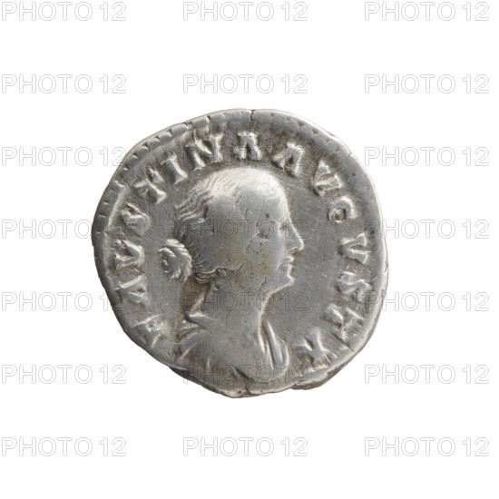 Denarius depicting Faustina the Younger (ca. 130–176; Roman empress 161–176) and Marcus Aurelius (121–180; Roman emperor 161–180). Obverse: Bust of Faustina II in drapery facing right, inscription FAVSTINA AVGVSTA. Reverse: Venus stands straight, turns her head to the left, holds an apple in her outstretched right hand and a long scepter in her left, inscription V E N V S. Date: 161–176. Rome, Roman Empire. Coin (denarius); diameter 16.5–17.5 mm, weight 3.20 g, axis 180°. Iconography: Faustina the Younger, Roman deities (Venus), apples, scepters.
