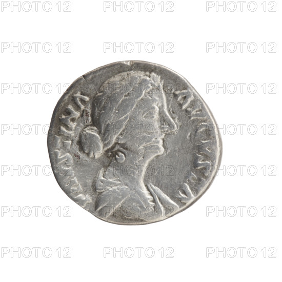Denarius depicting Faustina the Younger (ca. 130–176), Roman empress (161–176). Obverse: Bust of Faustina II in drapery facing right, legend 'FAVSTINA - AVGVSTA'. Reverse: Vesta seated left, holding a small figure of Athena (palladium) in her outstretched right hand and a scepter in her left, legend 'V E - S - TA'. Issuer: Marcus Aurelius (121–180), Roman emperor (161–180). Roman Empire, ca. 161–176. Coin (silver): diameters 17.0 mm and 19.0 mm stated, weight 2.08 g, axis 0°.