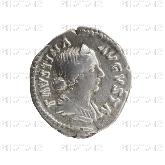 Denarius, Faustina the Younger (ca. 130–176; Roman empress 161–176), Marcus Aurelius (121–180; Roman emperor 161–180) — issuer. Obverse: Draped bust of Faustina II facing right, legend FAVSTINA·AVGVSTA. Reverse: Draped throne (pulvinar) on which two children — twins Commodus and Antoninus — are seated; legend SAECVLI·FELICIT. Iconography: pulvinar with two children; Commodus (161–192; Roman emperor 177–192) and Faustina the Younger depicted, thrones. Date: 161–176. Period/Place: Roman Empire, Rome. Object: coin (denarius). Dimensions: diameter 17.0–18.5 mm, weight 3.20 g, axis 0°.