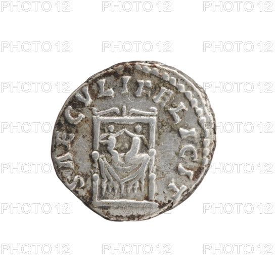 Denarius of Faustina the Younger (ca. 130–176), Roman empress 161–176; Marcus Aurelius (issuer), Roman emperor 161–180. Obverse: draped bust of Faustina II facing right, inscribed FAVSTINA·AVGVSTA. Reverse: draped throne (pulvinar) on which two children—twins Commodus and Antoninus—are seated; legend SAECVLI·FELICIT. Iconography: Faustina the Younger; pulvinar with two children; Commodus—iconography; thrones. Date: 161–176. Roman Empire, Rome. Coin (denarius): diameter 16.0–16.5 mm, weight 3.30 g, axis 180°.
