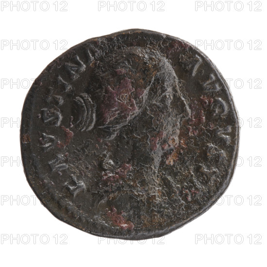 Dupondius/as of Faustina the Younger (ca. 130–176; Roman empress 161–176) and Marcus Aurelius (121–180; Roman emperor 161–180), issuer; subjects: children, personifications, iconography of Faustina the Younger, Fecunditas (personification). Obverse: Bust of Faustina II in drapery facing right, legend FAVSTINA · AVGVSTA. Reverse: Fecunditas stands frontally, turns her head to the left, holds two infants in her arms; two children stand at her sides, legend FECVND · AVGVSTAE; control letters SC in fields. Date: 161–176. Place: Roman Empire (Rome). Object: coin (dupondius/as). Diameter: 25.0–26.0 mm. Weight: 11.90 g. Axis: 0°.