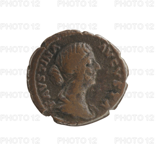 Bust of Faustina II in drapery facing right, inscription FAVSTINA·AVGVSTA around; reverse: Vesta stands frontally, turns her head left, holds a ladle (simpulum) in her right hand and a figure of Athena (palladium) in her left, partial legend V·ES·A around, in SC fields. Issuer: Marcus Aurelius; portrait/subject: Faustina the Younger (ca. 130–176, Roman empress 161–176). Date: 161–176 CE, Roman Empire, Rome. Coin (bronze), diameter 24.5–26.0 mm, weight 10.10 g, axis 180°.