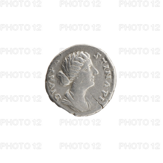 Denarius, Marcus Aurelius (121–180; Roman emperor 161–180), issuer; Faustina the Younger (ca. 130–176; Roman empress 161–176), posthumously depicted. Bust of Faustina II in drapery facing right, inscription DIVA FAVSTINA PIA around. Reverse: Aeternitas (personification) in a veil stands frontally, turns her head to the left, lifts a fold of the veil with her right hand and holds a torch in her left; inscription AETERNITAS around. After 176, Roman Empire (27 BC–476), Rome. Coin; diameters 17.5–18.0 mm, weight 2.65 g, axis 180°.