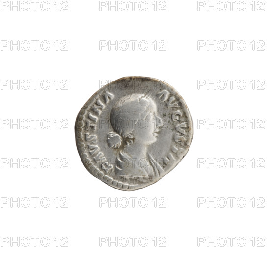 Denarius of Faustina the Younger (ca. 130–176; Roman empress 161–176). Obverse: Bust of Faustina II in drapery facing right, inscription FAVSTINA·AVGVSTA. Reverse: Juno veiled, standing left, holding a patera in her right hand and a long scepter in her left, a peacock at her feet left, inscription IVNONI·REGINAE. Issuer: Marcus Aurelius (121–180; Roman emperor 161–180). Iconography: scepters, Juno, peacocks, paterae, Roman deities; depiction of Faustina the Younger. Date: 161–176. Roman Empire (27 BC–476). Coin type: denarius; diameter 17.0–17.5 mm; weight 3.32 g; axis 195°.