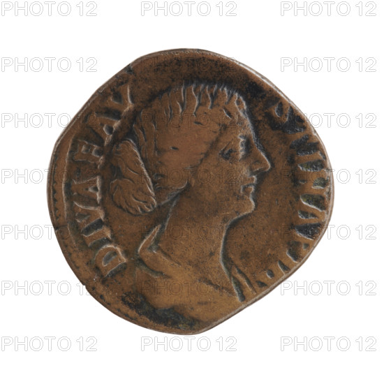 sestertius, Faustina the Younger (ca. 130–176; Roman empress 161–176) (posthumous), Marcus Aurelius (121–180; Roman emperor 161–180) (issuer); bust of Faustina II in drapery facing right, legend DIVA FAV - STINA PIA; reverse: peacock with tail spread standing left, legend C NSECRATI, in SC fields; iconography: animals, peacocks, plumes; after 176; Roman Empire (27 BC–476), Rome; coin; diameter 27.5–28.5 mm; weight 19.20 g; axis 180 degrees.