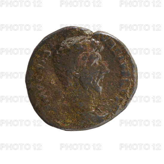 Lucius Verus (130–169; Roman emperor 161–169), issuer. Obverse: Head of Lucius Verus uncovered to the right, inscription IMP CAES L · VREL VERVS A (all around). Reverse: Lucius Verus and Marcus Aurelius in togas standing opposite each other, holding scrolls and shaking hands, inscription CONCORD · GVSTOR TR P (all around), in exergue COS II, in fields S · C. 161 CE, Rome; Roman Empire (27 BC–476). Coin; diameter 25–27 mm; weight 11.75 g; axis 0°.