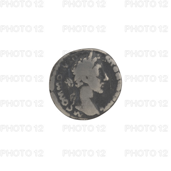 denarius, Commodus (161–192; Roman emperor 177–192) — obverse: head of Commodus in laurel wreath to the right, inscription M COMMODVS A NTONINVS AVG; reverse: Roma seated on shield to the left, holding Victoria in his right hand and a spear in his left, inscription TRP VI IMP IIII COS III PP; iconography includes shields, Victoria (attribute), Roma (personification), spears; dated 181, Rome, Roman Empire (27 BC–476); coin: diameter 16.5–17.0 mm, weight 2.60 g, axis 0°.