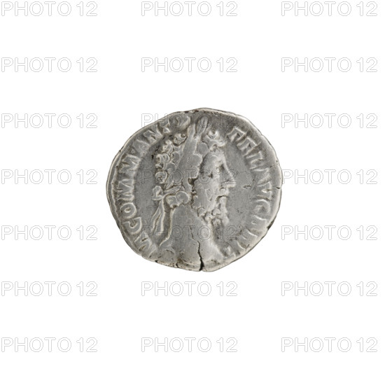 Denarius, Commodus (161–192 CE), c. 186 CE. Obverse: head of Commodus in a laurel wreath facing right, legend M·COMM·ANT·P·FEL·AVG·BRIT. Reverse: Felicitas standing left, holding a long caduceus in her left hand and a small figure of Victoria in her right, legend FEL·AVG·PM·TRP·XI·IMP·VII·COS·V·PP. Roman Empire; Rome. Coin; diameter 17.5–18.5 mm; weight 3.00 g; axis 180°.