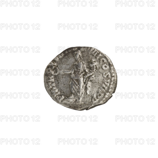 Denarius, Commodus (161–192; Roman emperor 177–192). Obverse: Head of Commodus in laurel wreath facing right, legend 'EL AVREL CO - MM AVG P FE' all around. Reverse: Fortuna Felix standing left, holding a cornucopia in left hand and a caduceus in right, resting her leg on a ship; legends 'PM TRP XVII, III COS VII PP' all around. Iconography includes Roman deities, caduceuses, Fortuna, ships, cornucopias, stars. Date: 192. Roman Empire (27 BC–476). Coin; diameter 16.0 mm / 18.0 mm, weight 3.50 g, axis 180°.
