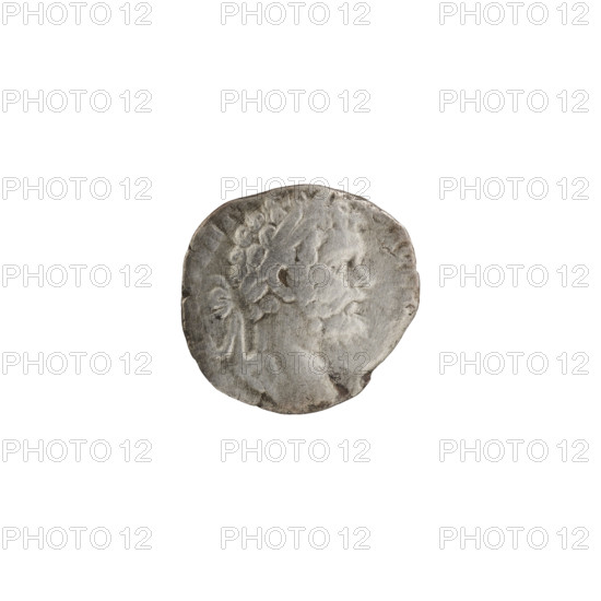 Denarius; Obv.: PERT AVG, head of Septimius Severus in a laurel wreath facing right. Rev.: COSIIP P, Victoria running left, holding a wreath in her right hand and a palm in her left; pearl border. Roman Empire, Rome, 197–198. Silver coin; diameter 16.0–16.5 mm, weight 2.65 g.