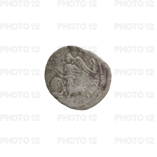 Denarius, Roman Empire (200–201 CE). Obverse: Head of Septimius Severus (146–211) in a laurel wreath facing right, legend 'SEVERVS PART', pearl rim. Reverse: Victoria striding left holding a garland in both hands; to left a round shield standing on a pedestal, legend 'ETERN', pearl rim. Coin; diameter 15.5–17.5 mm, weight 2.10 g.