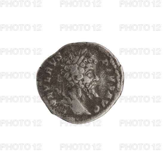 Denarius of Septimius Severus (Roman emperor, 146–211). Obverse: head of Septimius Severus in a laurel wreath facing right, inscription 'SEVERVS PIVS AVG', pearl rim. Reverse: two prisoners with hands tied behind their backs, seated and facing each other beneath a trophy, inscription 'PART MAX P M TR P VIIII', pearl rim. Roman Empire, c. 201. Silver coin; diameter ~18.0–18.5 mm, weight 3.05 g.