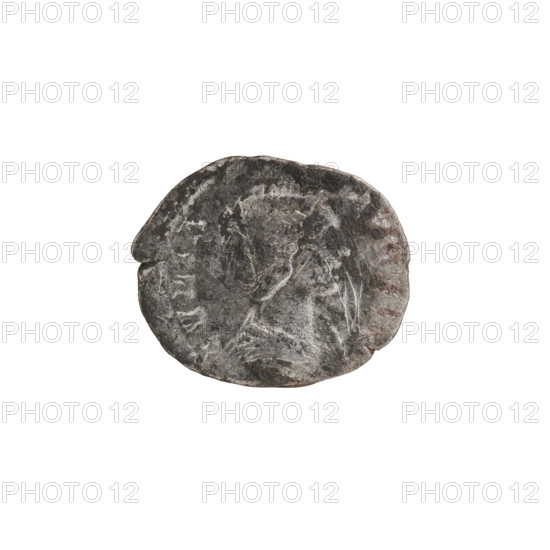 denarius, Julia Domna (ca. 160–217; Roman empress 193–211). Obv.: IVLIA AVGVSTA — Bust of Julia facing right, pearl border. Rev.: MATER AVGG — Cybele stands straight with her head turned left, holding a branch in her right hand and a tympanum in her left; a lion at her feet, pearl border. Cybele sitting between two lions; Cybele (mythology); Julia Domna — iconography. Roman Empire, 198–209. Rome. Coin; diameter 16.5–20.0 mm; weight 3.20 g.