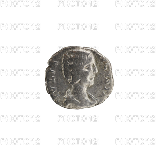 Denarius of Julia Domna (ca. 160–217; Roman empress 193–211). Obverse: IVLIA AVGVSTA — bust of Julia facing right, pearl border. Reverse: DI CIFERA — Diana with a crescent on her shoulders, standing left, holding a torch in both hands, pearl border. Roman Empire, 198–209. Coin; diameter 15.5–16.5 mm, weight 2.90 g.