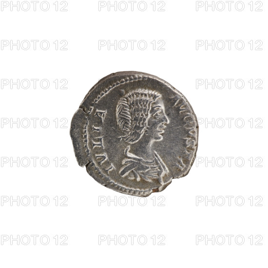 Denarius, Julia Domna (ca. 160–217; Roman empress 193–211). Obverse: IVLIA AVGVSTA — bust of Julia facing right, pearl border. Reverse: FELICITAS — Felicitas standing left, holding a caduceus in her right hand and a long scepter in her left, pearl border. Iconography: Julia Domna; Felicitas (personification); caduceus. Date: 198–209. Roman Empire (27 BC–476). Rome. Coin; diameter 18.0–18.5 mm; weight 3.24 g.
