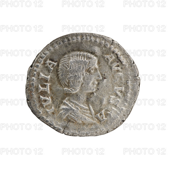 Denarius, Julia Domna (ca. 160–217; Roman empress 193–211). Obverse: Bust of Julia Domna facing right, pearl border; inscription IVLIA AVGVSTA. Reverse: Juno standing left, holding a patera in her right outstretched hand and a scepter in her left, with a peacock to left, pearl border; inscription IVNO. Roman Empire, 198–209 CE. Coin (silver): diameter 17.5–19.5 mm, weight 2.50 g.