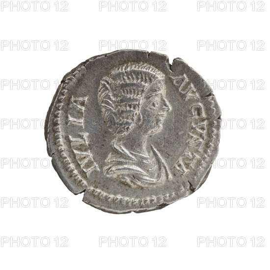 Denarius, Julia Domna (ca. 160–217; Roman Empress 193–211), Roman Empire. Obv.: IVLIA AVGVSTA — bust of Julia Domna facing right, pearl border. Rev.: PIETAS AVGG — Pietas in a veil stands straight ahead, head turned left; in her right outstretched hand she holds a patera over a burning altar, in her left hand a ciborium, pearl border. Date: 198–209, Rome. Coin (silver denarius): diameter 17.5–18.5 mm, weight 3.10 g.