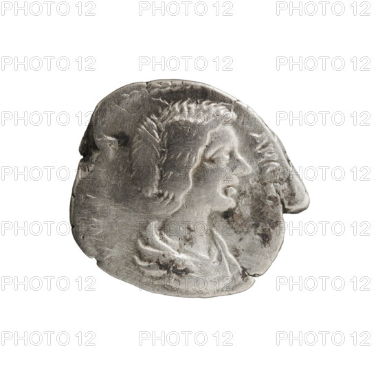 Denarius of Julia Domna (ca. 160–217), Roman Empire, 198–209. Obverse: IVLIA AVGVSTA — bust of Julia Domna facing right, pearl border. Reverse: VENVS FELIX — Venus standing left, holding an apple in her right outstretched hand and unwinding the folds of her robe with her left, pearl border. Coin dia. 16.5–18.0 mm; weight 2.73 g.