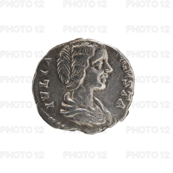Denarius, Julia Domna (ca. 160–217; Roman empress 193–211). Obverse: IVLIA AVGVSTA — bust of Julia Domna facing right, pearl border. Reverse: VENVS FELIX — Venus standing left, holding an apple in her right outstretched hand, unwinding the folds of her robe with her left, pearl border. Date: 198–209. Roman Empire (27 BC–476). Rome. Coin. Diameter: 16.0–16.5 mm. Weight: 3.20 g.
