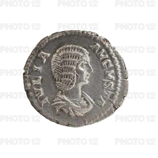 denarius, Julia Domna (ca. 160–217; Roman empress 193–211), Roman Empire. Obverse: IVLIA AVGVSTA — bust of Julia Domna facing right, pearl border. Reverse: VENVS VICTRIX — nude Venus standing left, holding a helmet in her right hand and a palm leaf in her left, resting her elbow on a column; shield at her feet, pearl border. Date: 198–209. Medium: coin; diameter 17.5–19.0 mm; weight 2.80 g.