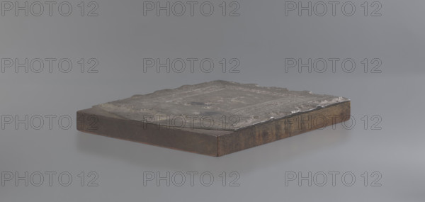 Blessing of the Infant Jesus; graphic artist; Infant Jesus making a blessing gesture; borders and garlands (ornament); after 1850; steel matrix (graphic plate); plate height 21.4 cm, width 17.4 cm, thickness 0.4 cm; total including block: height 21.5 cm, width 17.3 cm, thickness 2.3 cm.