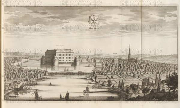 View of the city Örebro, Örebroo, Suecia Antiqua et Hodierna, print, album page, printmaker: Johannes Jacobsz van den Aveele, Stockholm, supervision: Erik Jönssen Dahlberg, 1700, paper, etching, etching in two parts, folded, height 234 mm x width 429 mm, city-view in general, 'veduta', Örebro (city), A wide engraved cityscape shows a fortified stone castle with corner towers set on a body of water, its reflection visible on the water surface. Surrounding the castle are dense clusters of small pitched-roof houses, streets, and a prominent church with a tall spire rising above the rooftops. A broad river or harbor runs through the foreground with several sailing boats and rowboats on the water, and a wooden bridge or causeway connecting parts of the town. Trees and cultivated plots appear near the water’s edge and beyond the built area, and rolling hills extend into the background under a sky filled with layered clouds.