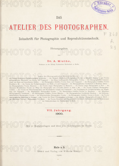 Das Atelier des Photographen, hrsg. von A. Miethe und F. Matthus-Masuven, book, date: 'MAR, 1984', collector's mark: 'Zücher, Photographen-Verein', number: 'N: 30.', 1900, textile materials, pasteboard, biological material, paper, linen (material), leather, printing, photoaquatint, autotypie, collotype, height 289 mm x width 218 mm x thickness 55mm, The image shows a faded off-white page with printed elements arranged vertically; at the top right there is a purple oval stamp, and faint pencil markings near it; a large bold title in red is centered near the top, with smaller lines of printed text in darker ink beneath it; a narrow horizontal rule separates sections, and a cluster of dense small printed lines appears in the upper middle area; further down a short line of red text is centered above a darker line, followed by a wide margin and a centered short decorative filigree; the lower portion of the page contains a few more centered printed lines and wide blank space, with light agin...