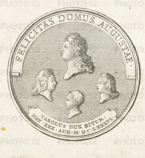 Coin with four busts, print, Reverse of a coin with four busts in profile. The top one is Louis of France (le Grand Dauphin), below him his three sons: Louis, Duke of Burgundy and Philip, Duke of Anjou, facing each other, in between: Charles of France, Duke of Berry. The coin is dated August 30, 1686., printmaker: Gerard Edelinck, Paris, 1702, paper, engraving, height 57 mm x width 54 mm, Person, Louis of France (Duke of Burgundy), Philip V (King of Spain), Dauphin of France Louis, An engraved circular medallion with a lined background contains five finely detailed side-profile busts of human heads arranged within the circle, each showing curly hair and textured shading, the topmost head centered above four lower heads, one of which appears younger with shorter hair; the medallion is framed by concentric border lines and sits on a light, slightly speckled paper surface.