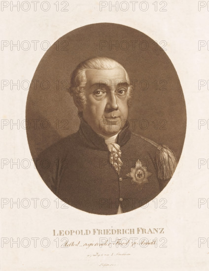Portrait of Leopold III Friedrich Franz von Anhalt-Dessau, print, HAB A 418, printmaker: Ludwig Buchhorn, Dessau, dedicated to: Leopold III Frederik Frans van Anhalt-Dessau, 1803, Saxony-Anhalt, paper, stipple work, stipple work in brown, height 279 mm x width 217 mm, Leopold III Friedrich Franz von Anhalt-Dessau was the founder and benefactor of the 'Chalkographicische Gesellschaft zu Dessau' for which Ludwig Buchhorn worked for several years., Person, historical persons, (military) uniforms, knighthood order (with NAME) - insignia of a knighthood order, eg: badge, chain (with NAME of order), A sepia-toned oval portrait of an older man shown from the chest up, wearing a dark military-style coat with a high collar and a decorative star-shaped medal on his chest, a fringed shoulder epaulette on one side, and a cravat at his neck; he has light-colored hair styled back with short curled side locks, prominent eyebrows, and a neutral facial expression with slightly pursed lips, set against ...