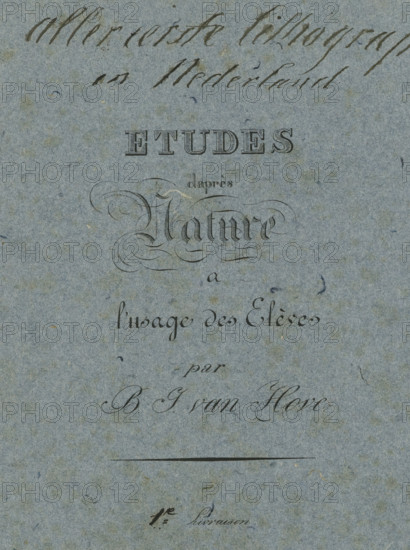 Cover for études d'après nature a l'usage des elèves, Etudes d'après nature a l'usage des elèves, wrapper, print, Cover with four loose prints., printmaker: Bartholomeus Johannes van Hove, Netherlands, printer (person): Daniël Abrahams, The Hague, 1824 - 1825, printer (person), paper, lithography, lithography on blue paper, height 285 mm x width 220 mm x height 285 mm x width 440 mm, A textured blue-gray sheet with dark ink handwriting and decorative lettering arranged vertically; near the top there is cursive script in darker ink, below it a bold block-style word in shaded outline, then a large ornate calligraphic flourish forming a decorative word, followed by several lines of flowing cursive text in different styles spaced down the page; a thin horizontal rule appears about midway, and the paper shows subtle speckles, fibers, and small darker marks throughout.