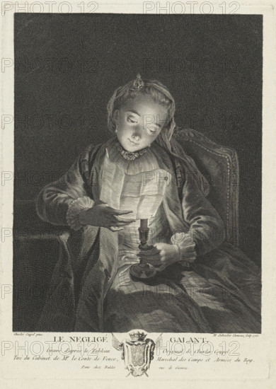 Girl reading a letter by candlelight, Le negligee galant, print, Below the scene the title and a coat of arms., printmaker: Manuel Salvador Carmona, Spain, after painting by Charles-Antoine Coypel, publisher: Denis-Charles Buldet, Paris, 1760, paper, etching, engraving, height 288 mm x width 206 mm, candle, letter, envelope, A seated woman wearing an ornate dress and a small decorative headpiece is shown reading a folded sheet while holding a candlestick; her head is tilted and her face is illuminated, showing closed or lowered eyes and a calm expression. She wears a necklace and earrings and has long hair pulled back, and the sleeves of her garment are gathered at the wrists with ruffled cuffs. The chair behind her has a carved or patterned back, and the fabric of her clothing and the chair displays detailed folds and fine texture. The scene is rendered in a monochrome engraved style with a dark background surrounding the figure.